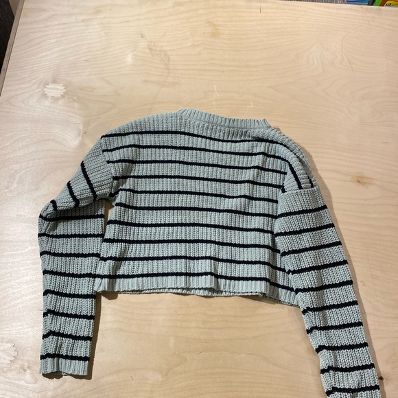 Bell Du Jour Striped Knit Cropped Sweater Large (DV) - Picture 12 of 12